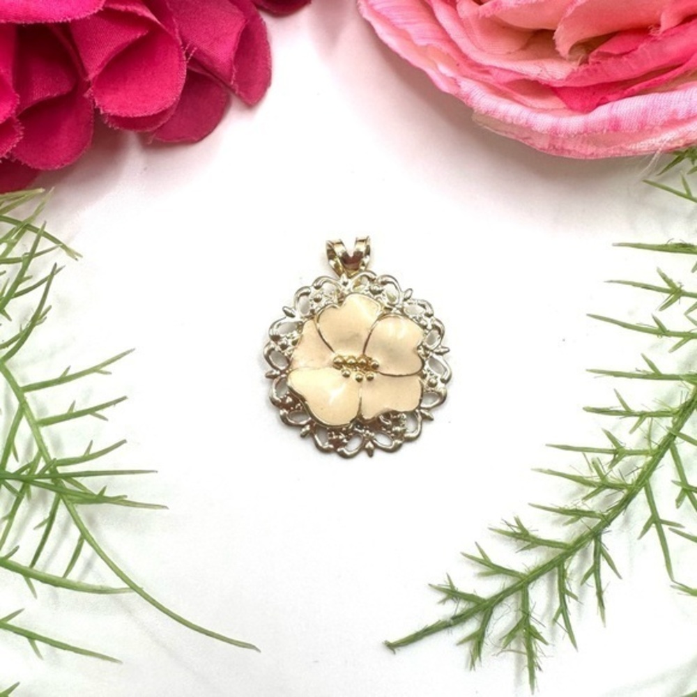 NEW⚜️Cherry Blossom Enamel Charm Pendant